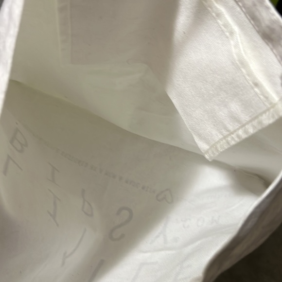 Little Bipsy tote - a modern style designed by your mom and made with love - Picture 4 of 5